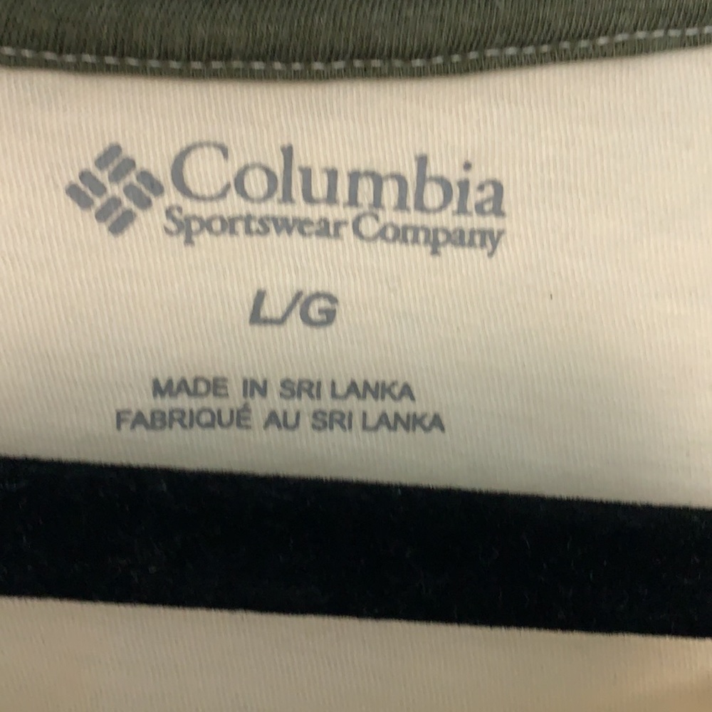 Columbia fox shirt size large cream or ivory t shirt - Picture 3 of 4